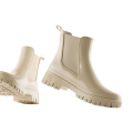 Boots LEMON JELLY Peachy 19 Oat Milk