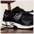 Chaussures NEW BALANCE 2002 RBK
